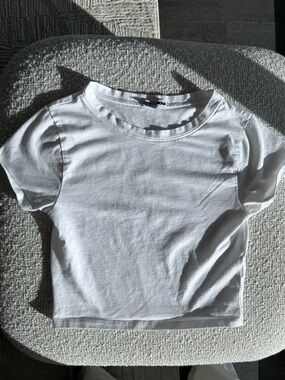 Fashion Nova White Cropped Tee